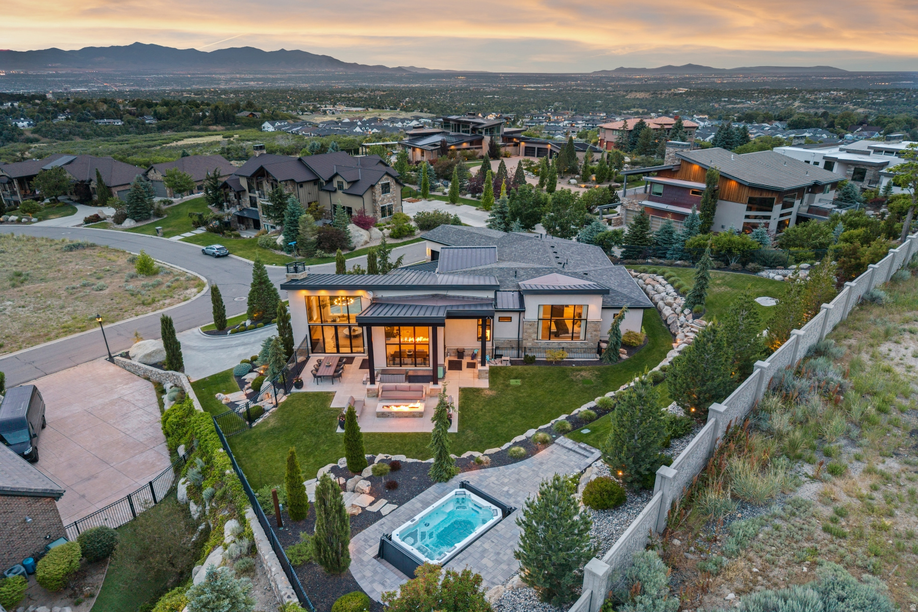 GRANITE OAKS - Residential