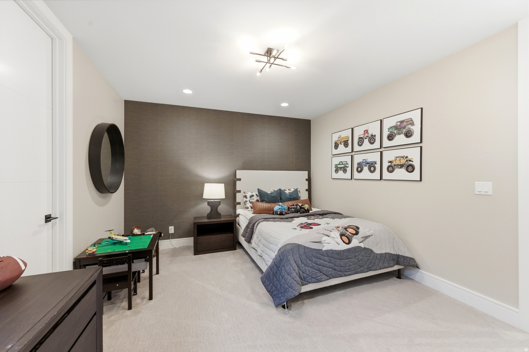 GRANITE OAKS - Residential