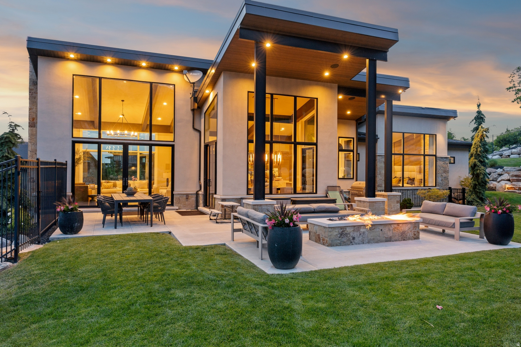 GRANITE OAKS - Residential