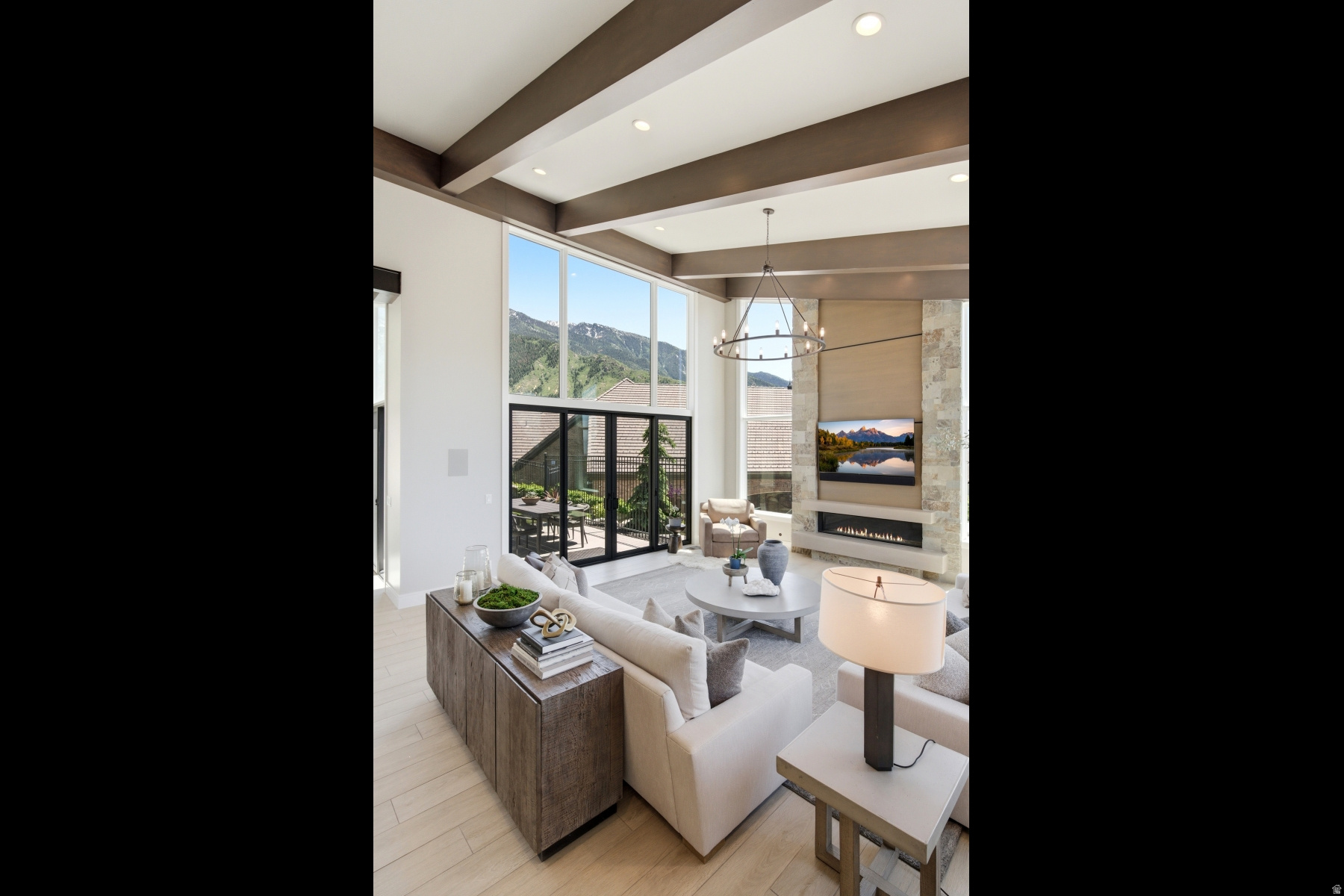 GRANITE OAKS - Residential