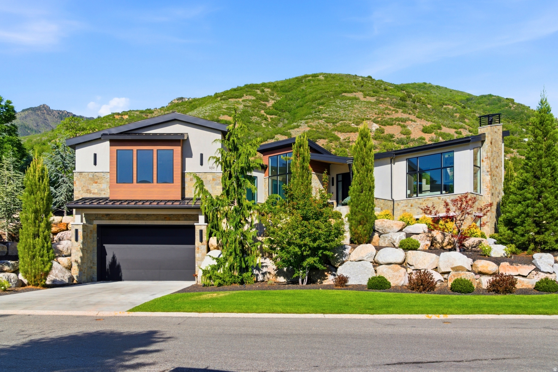 GRANITE OAKS - Residential