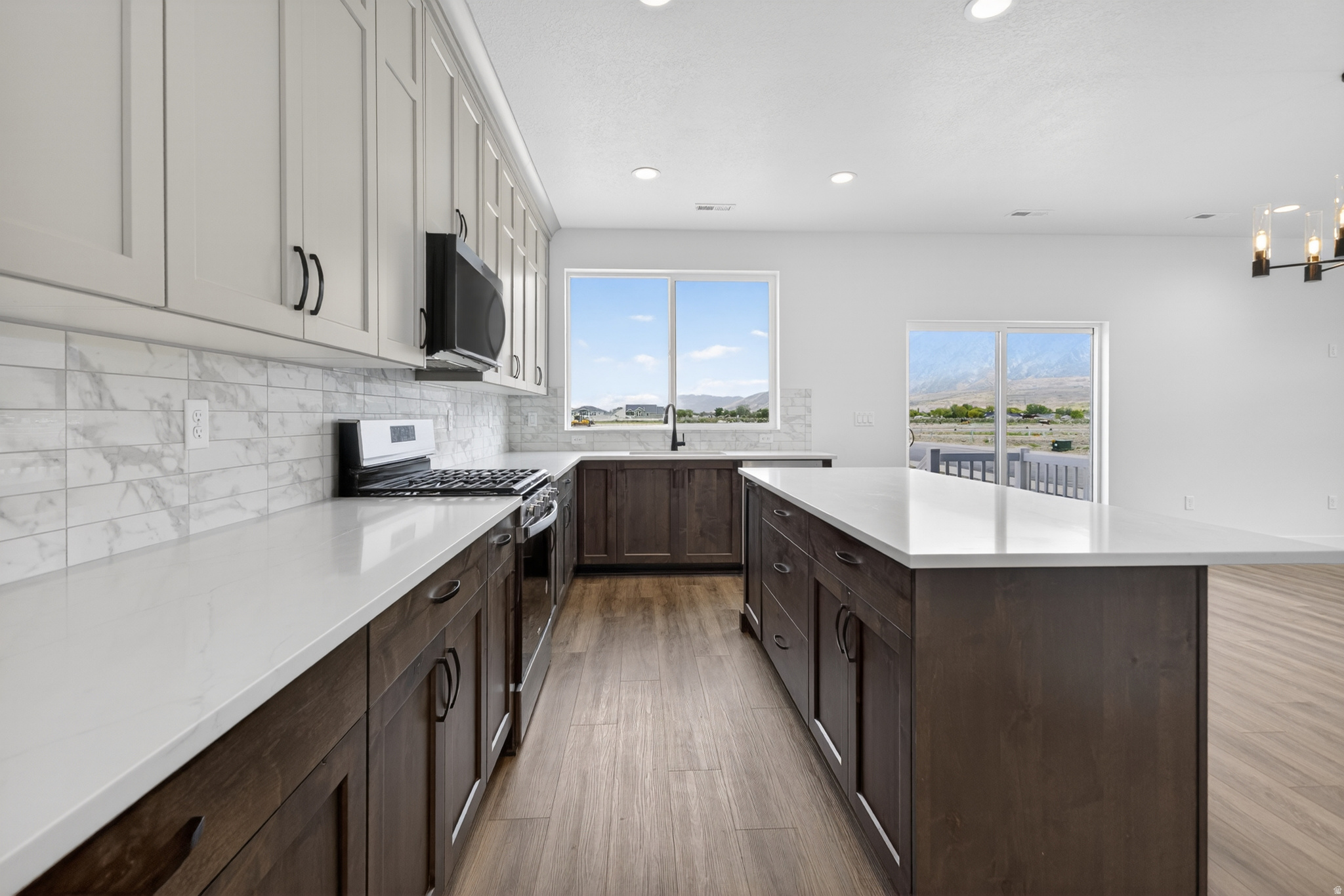 CREEKSIDE AT JDC RANCH - Residential