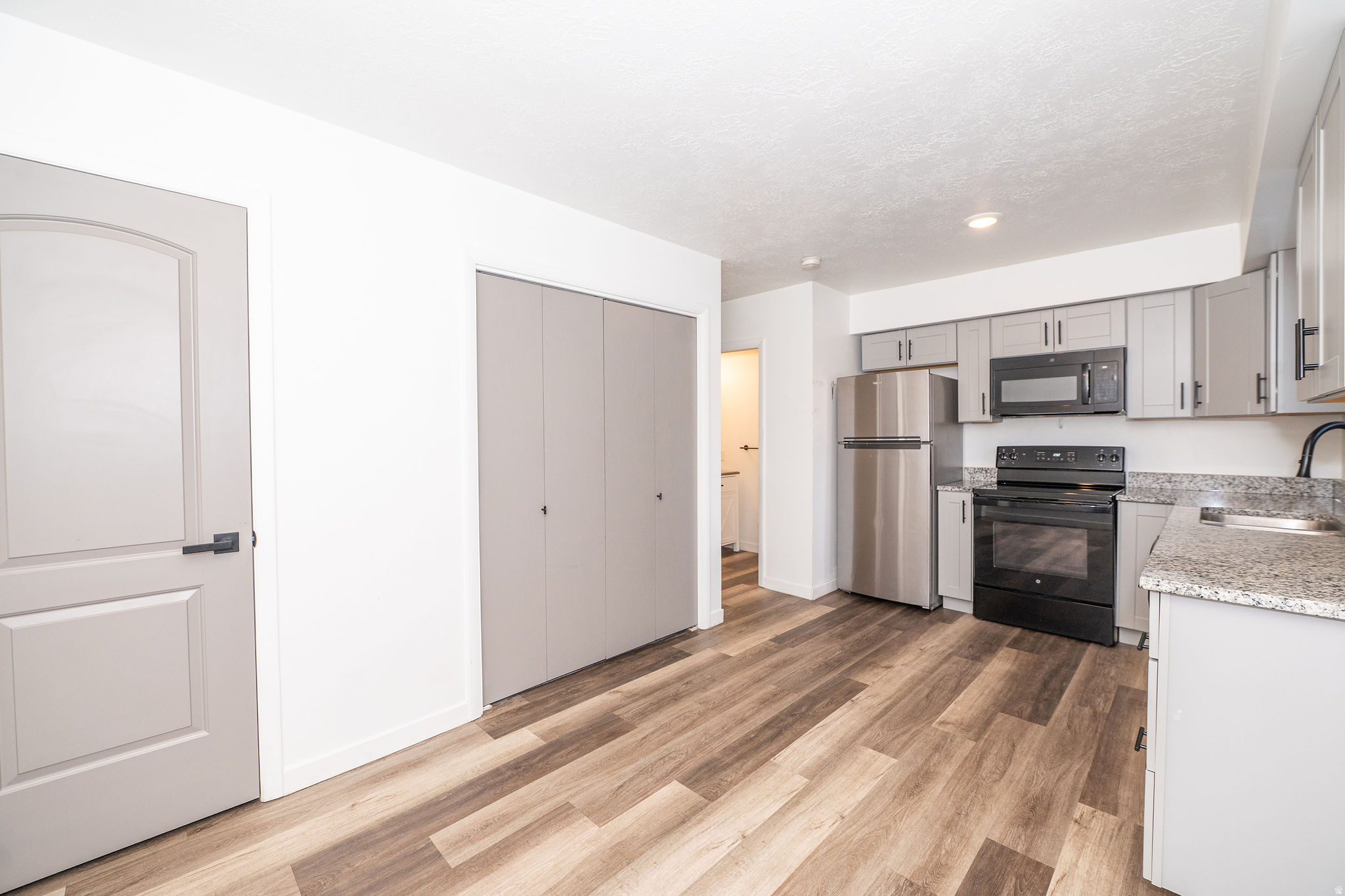 PARKWOOD ESTATES - Residential
