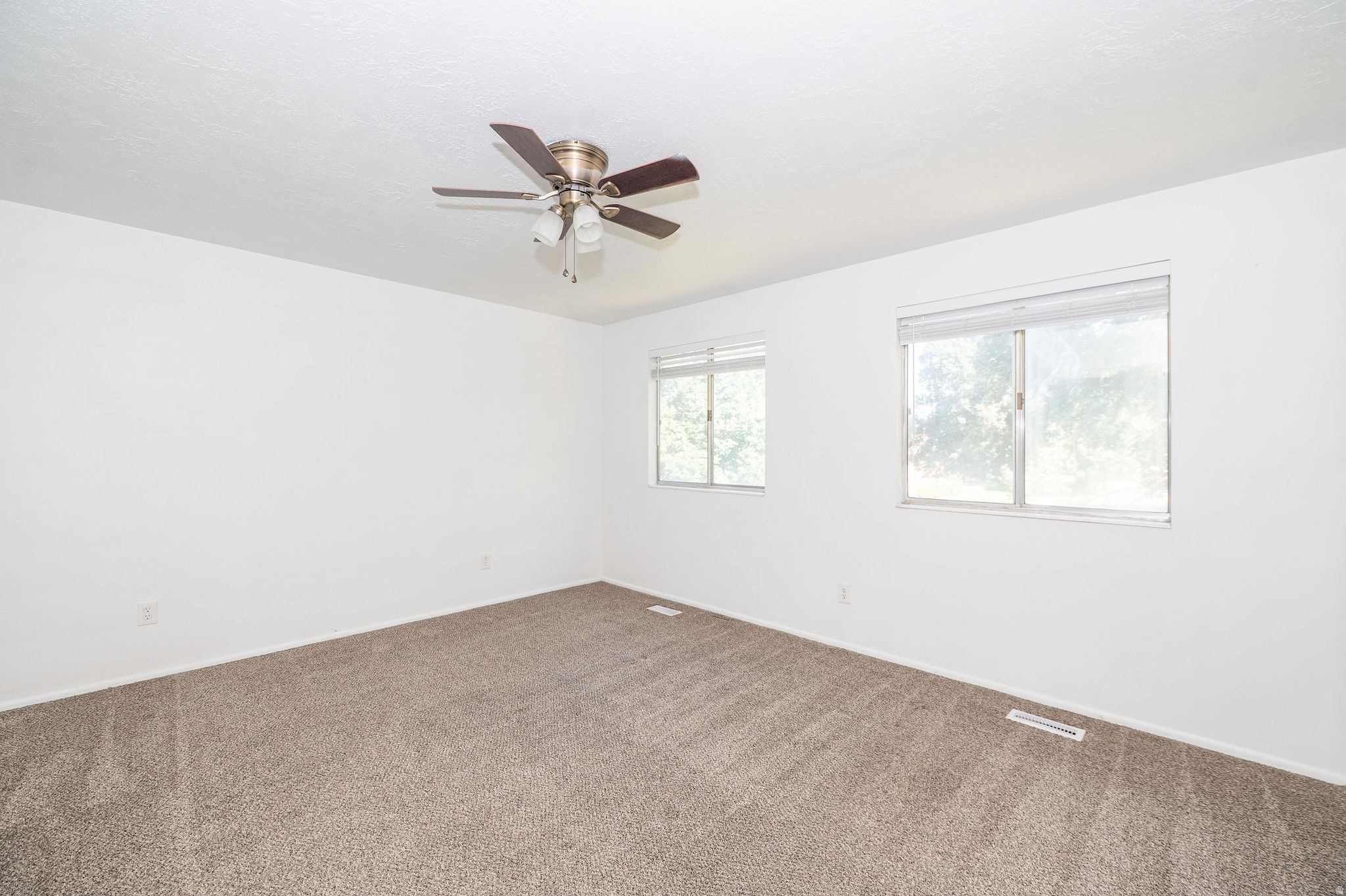 PARKWOOD ESTATES - Residential
