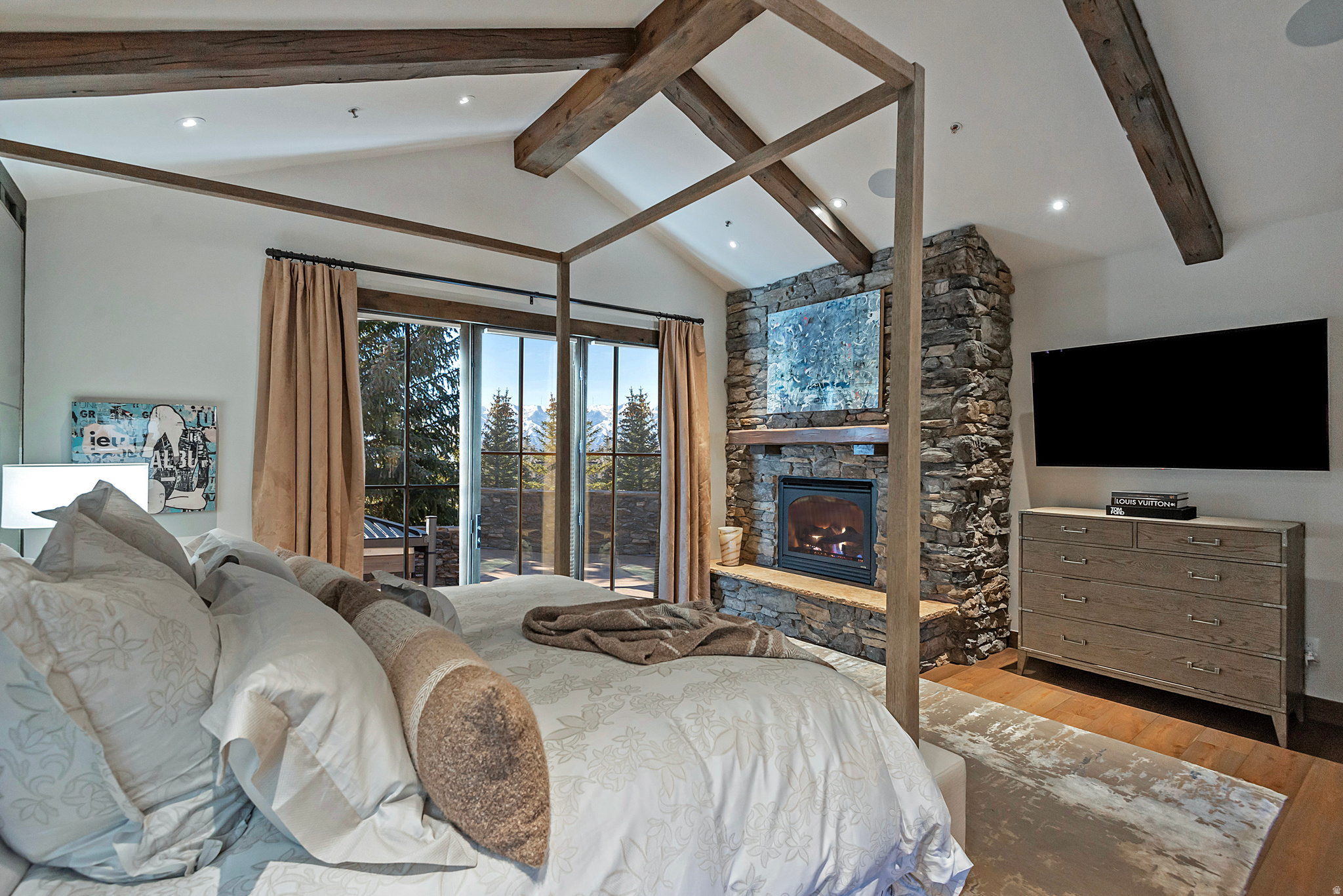 RANCH CLUB CABINS - Residential