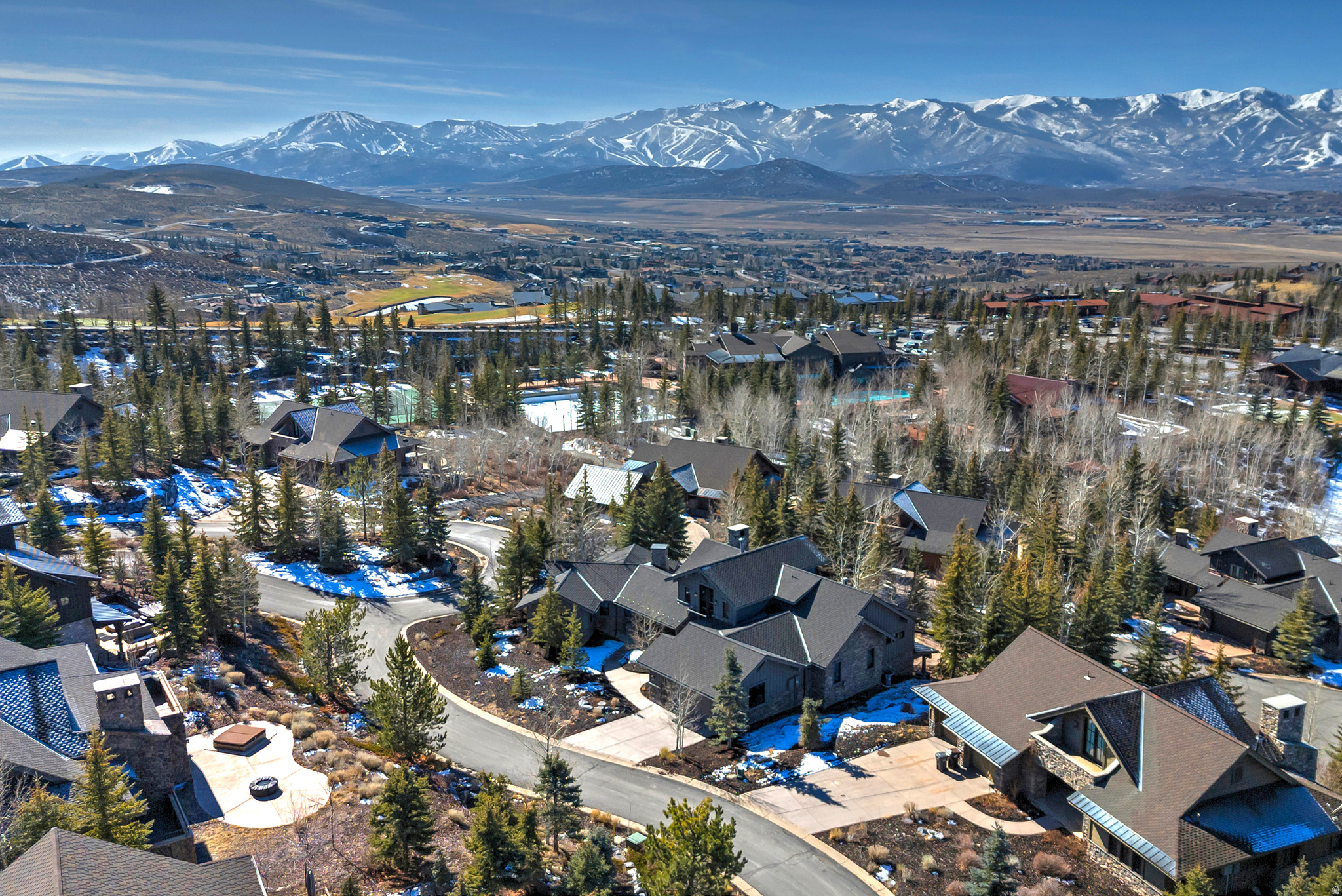 RANCH CLUB CABINS - Residential