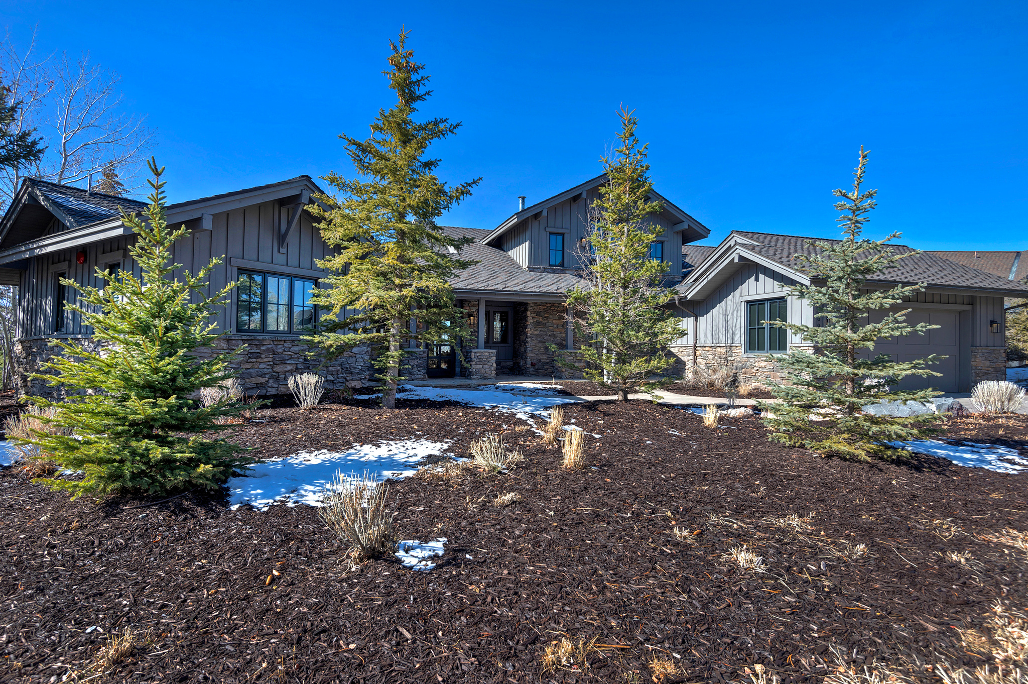 RANCH CLUB CABINS - Residential