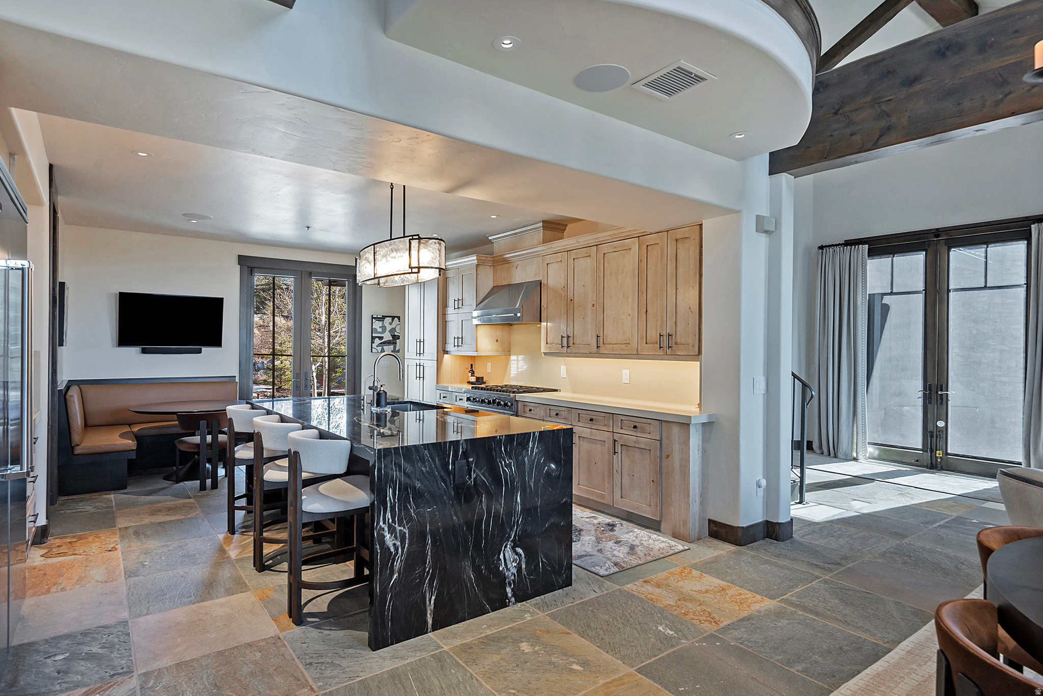 RANCH CLUB CABINS - Residential