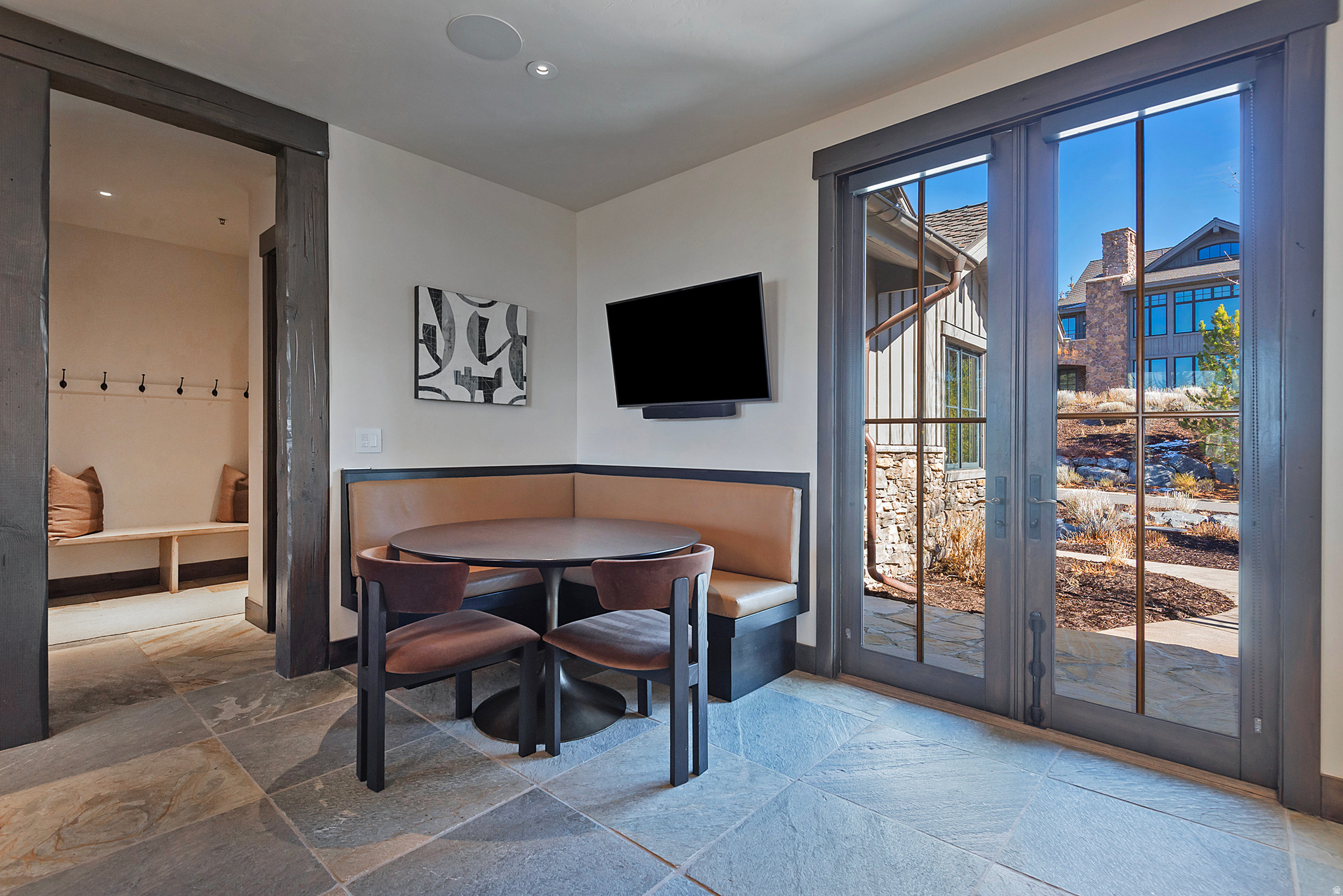 RANCH CLUB CABINS - Residential