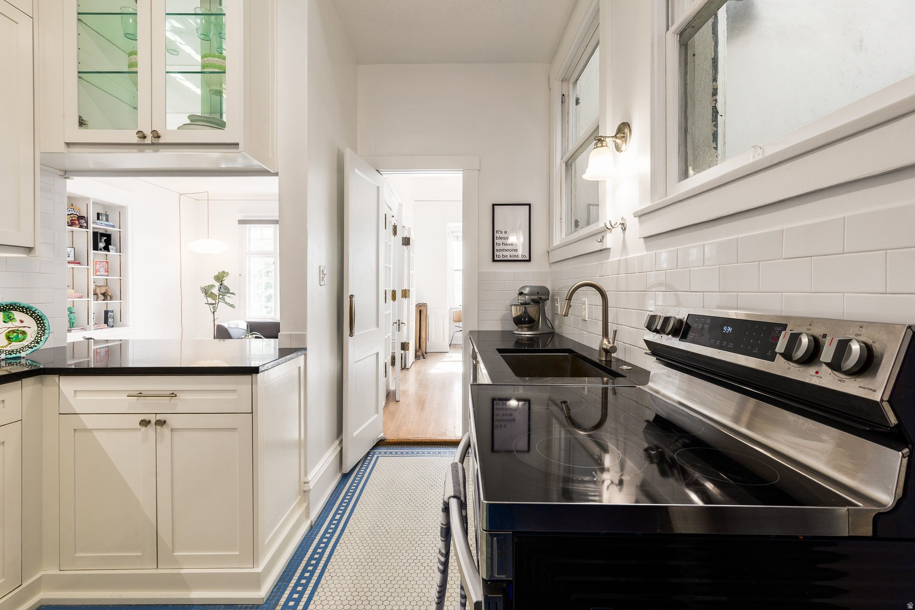 THE MARYLAND CONDM - Residential