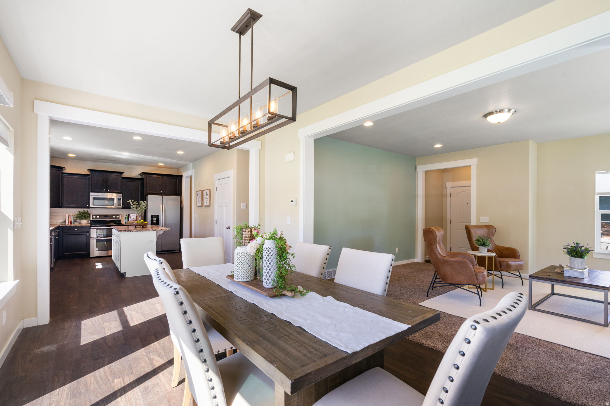 ARBORS @ INDEPENDENCE - Residential