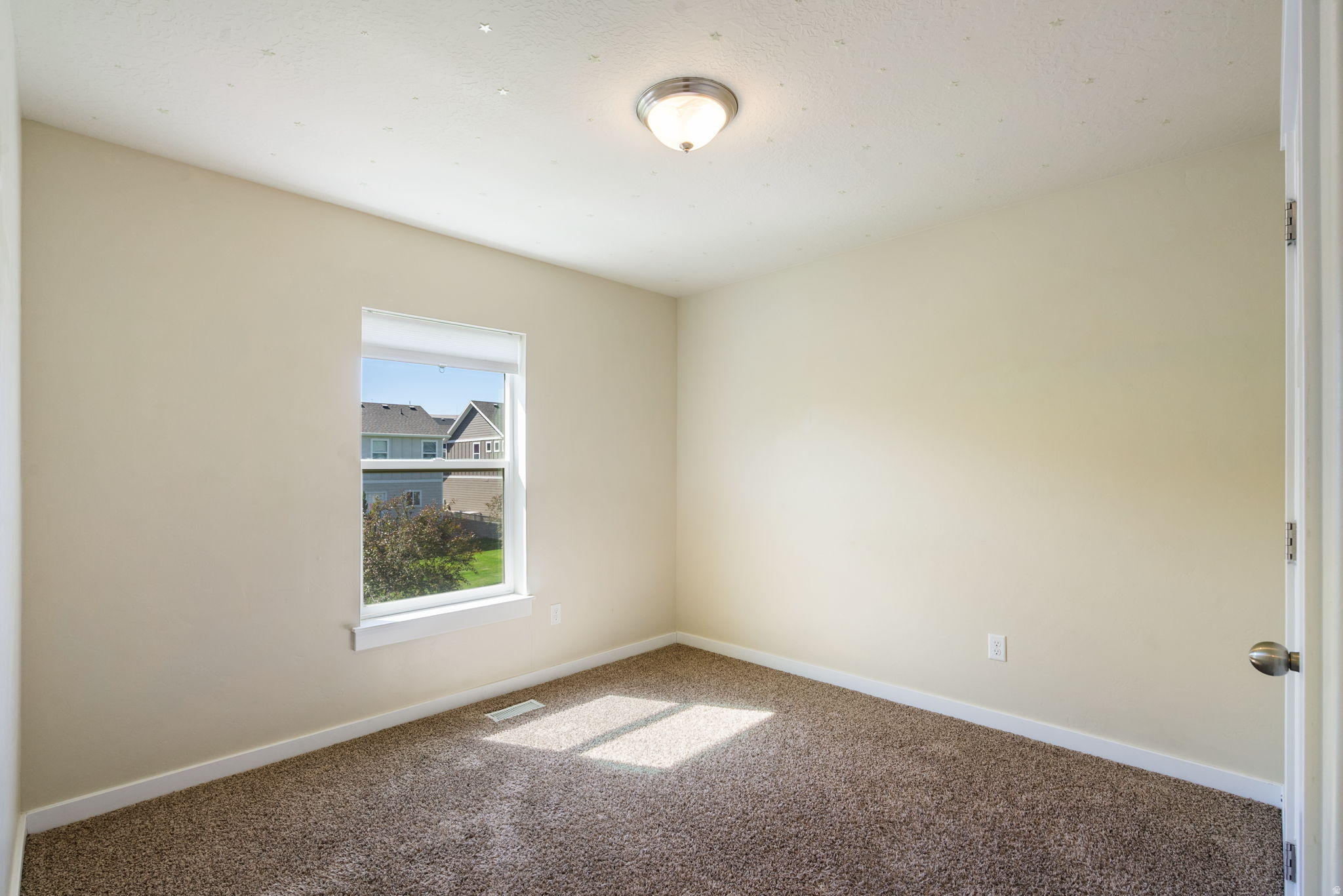 ARBORS @ INDEPENDENCE - Residential