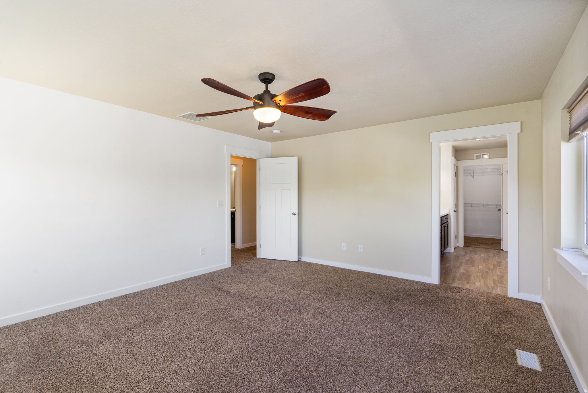 ARBORS @ INDEPENDENCE - Residential