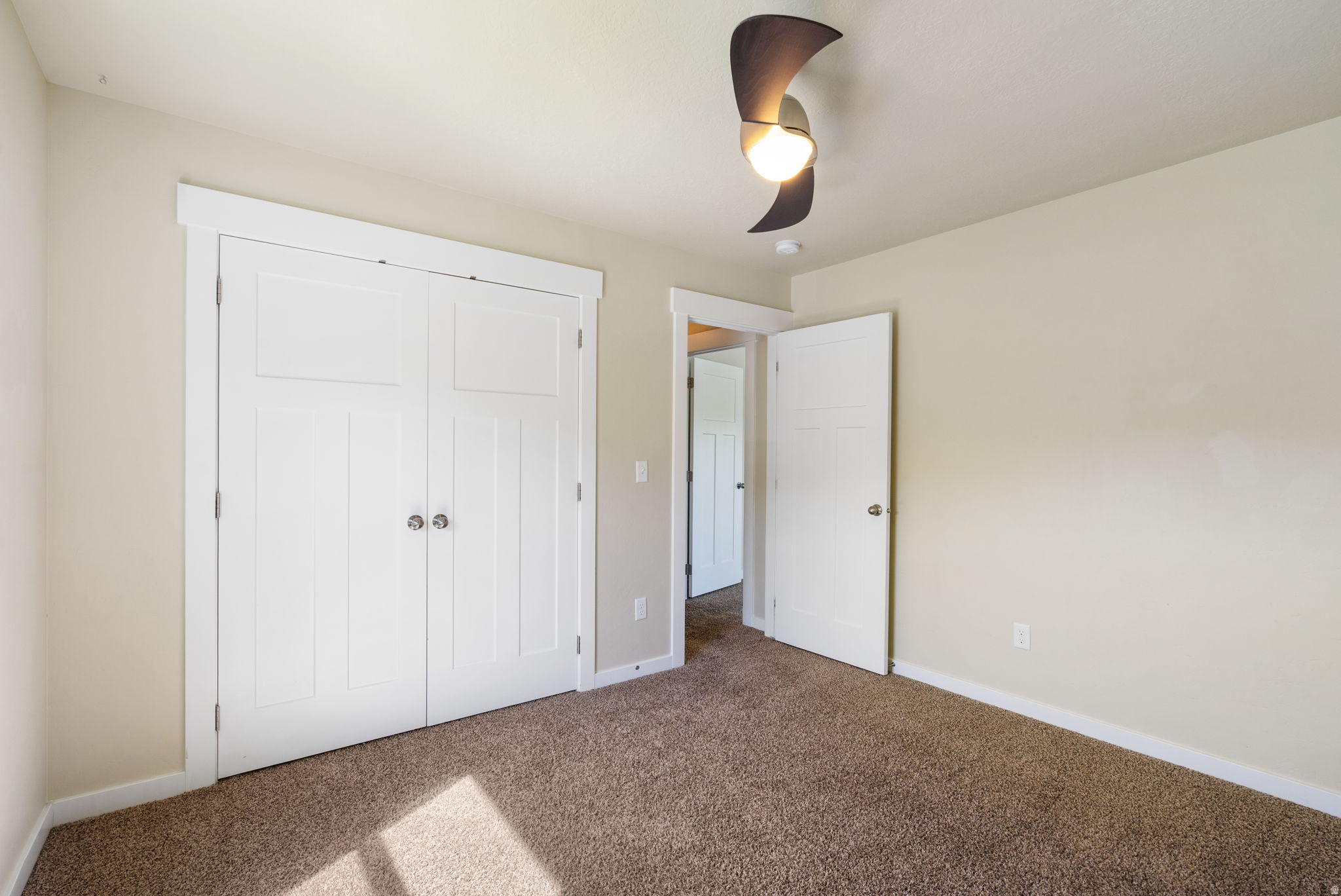 ARBORS @ INDEPENDENCE - Residential