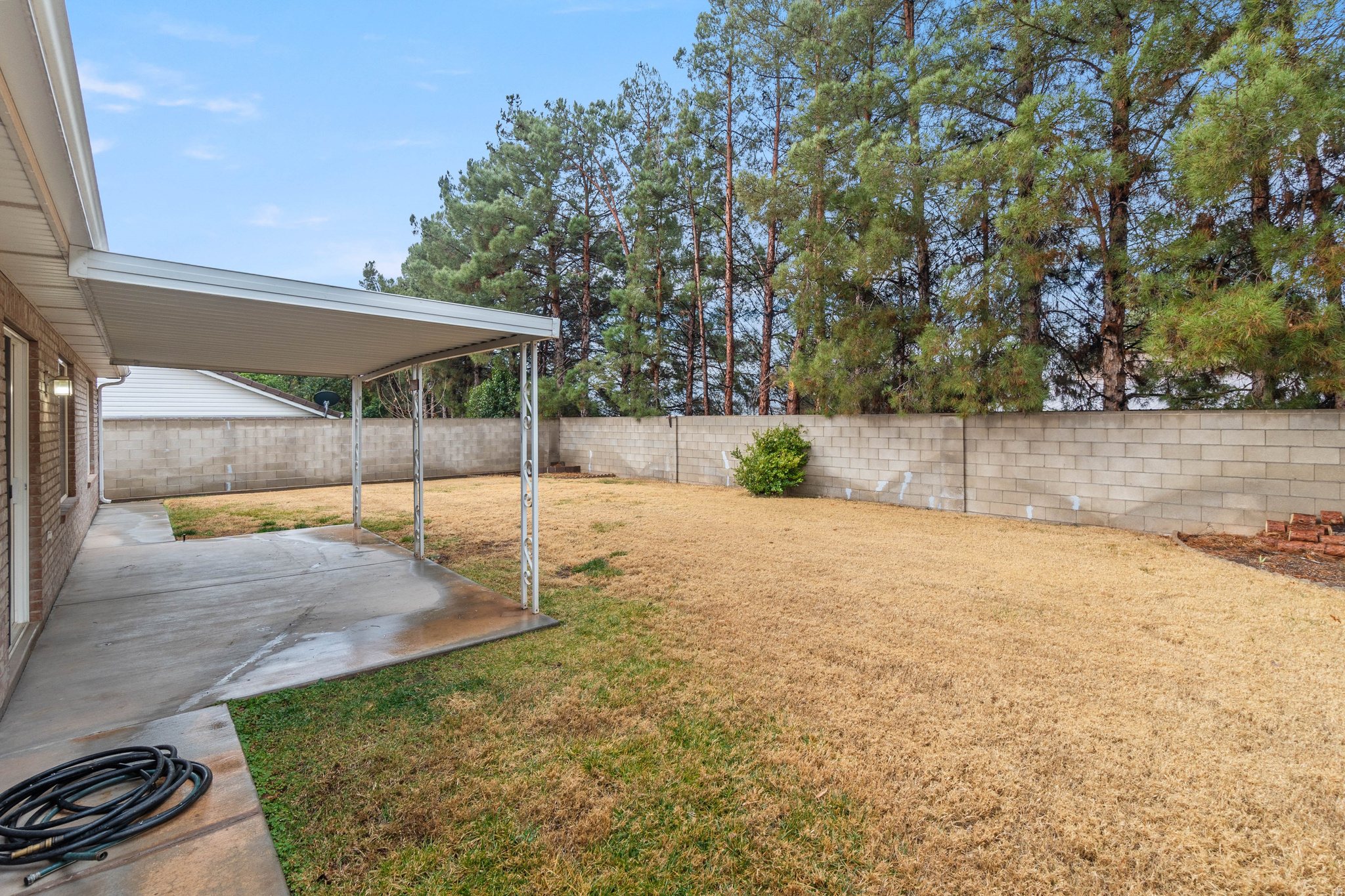 SOUTH FIELD EST 3 - Residential