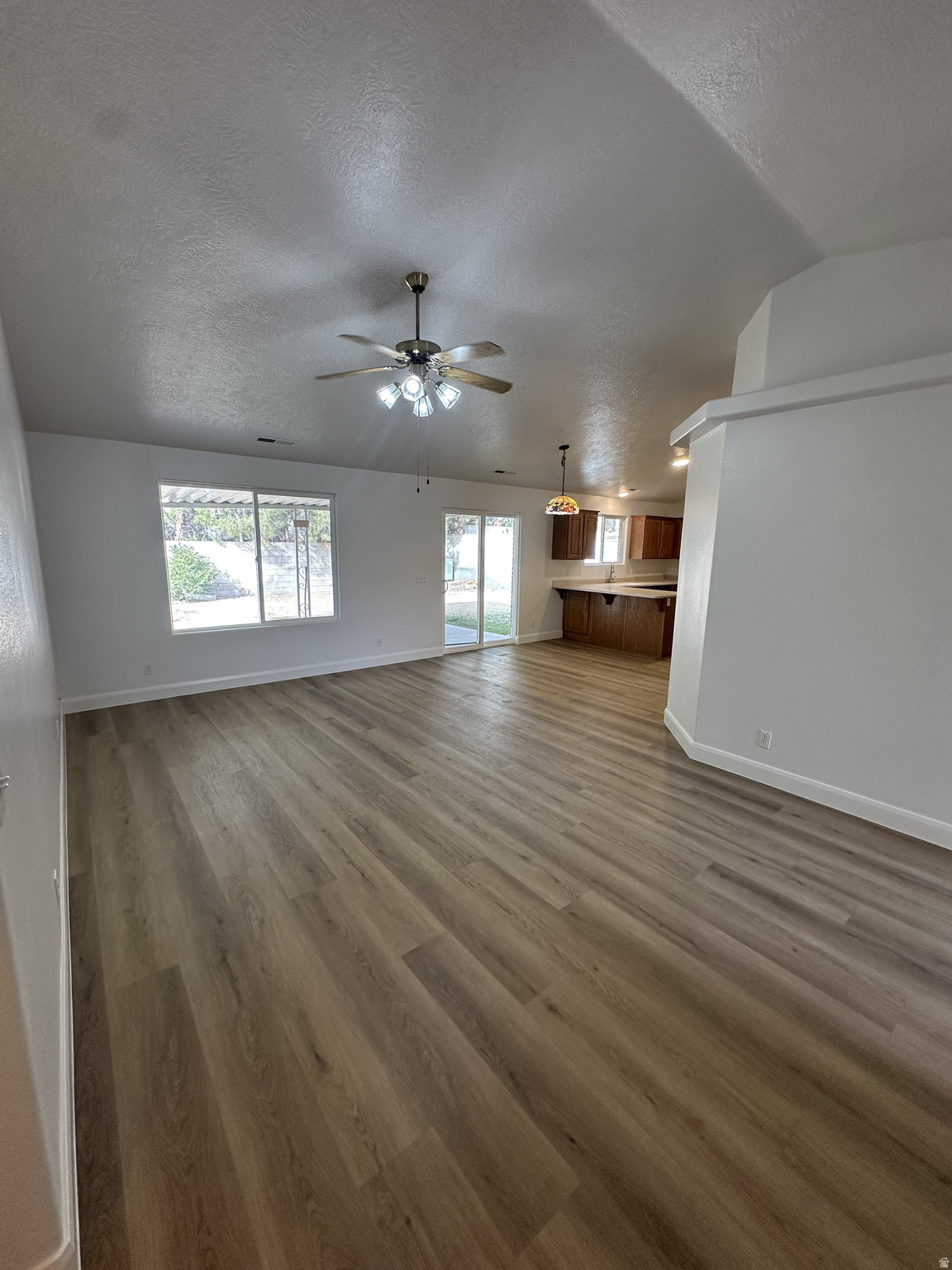 SOUTH FIELD EST 3 - Residential