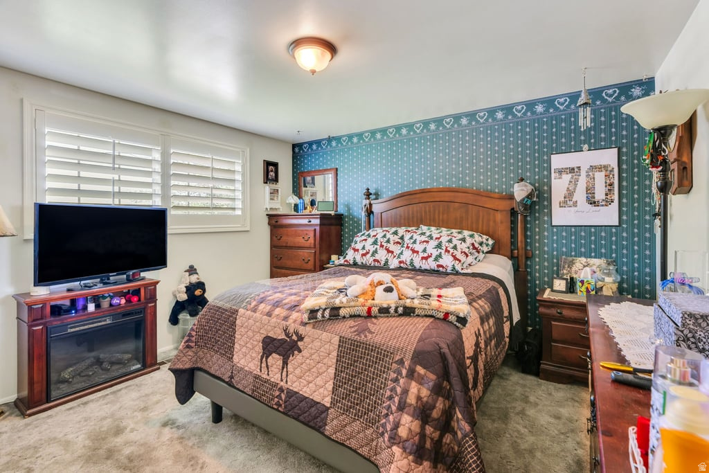 ROYAL OAKS - Residential