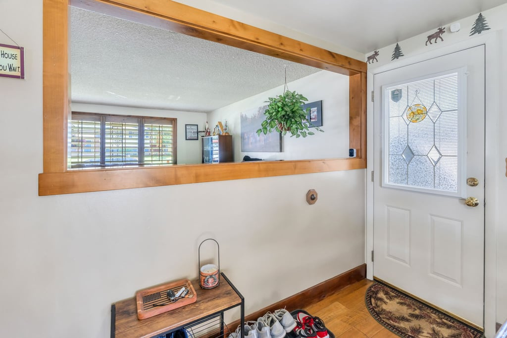 ROYAL OAKS - Residential