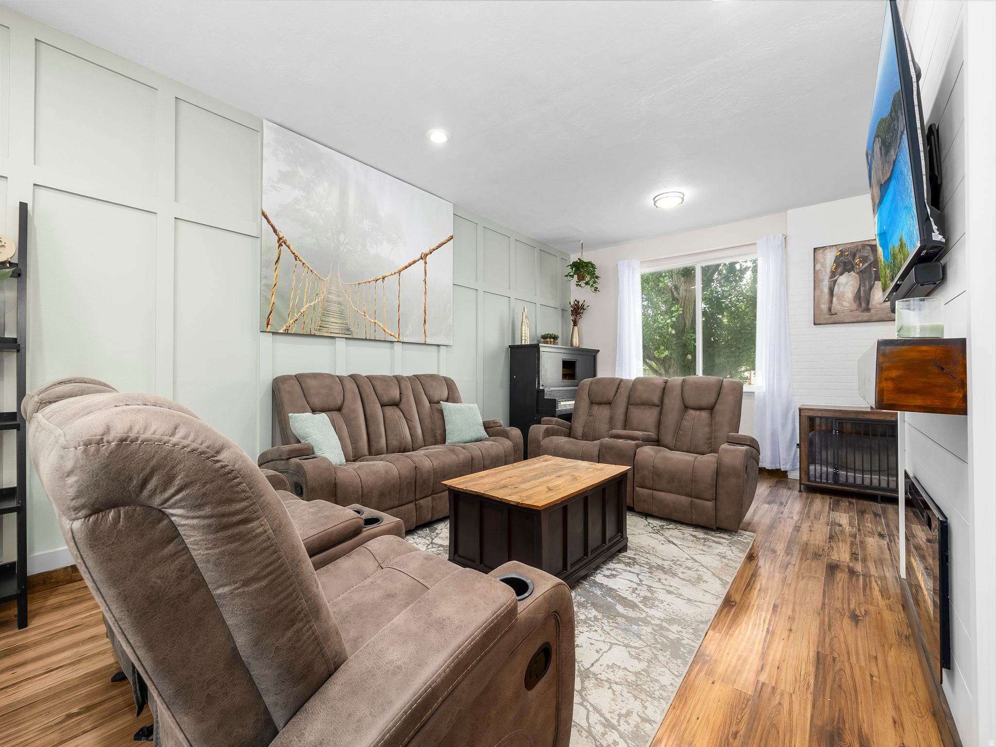 EAGLEPARK PHASE 1 - Residential