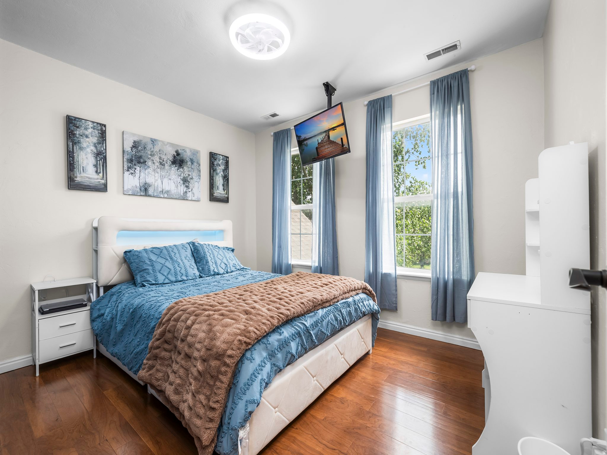 EAGLEPARK PHASE 1 - Residential