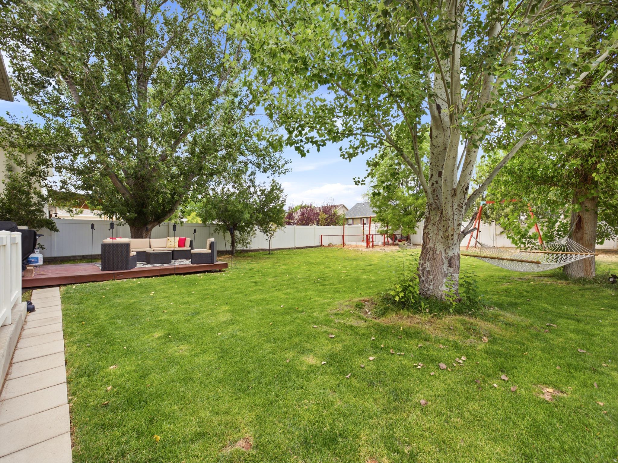 EAGLEPARK PHASE 1 - Residential