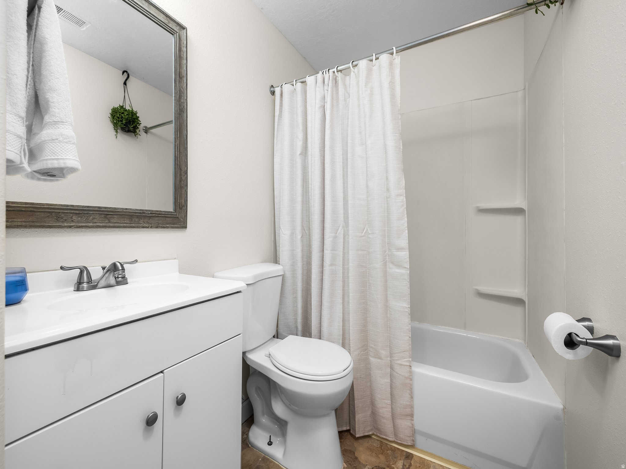 EAGLEPARK PHASE 1 - Residential