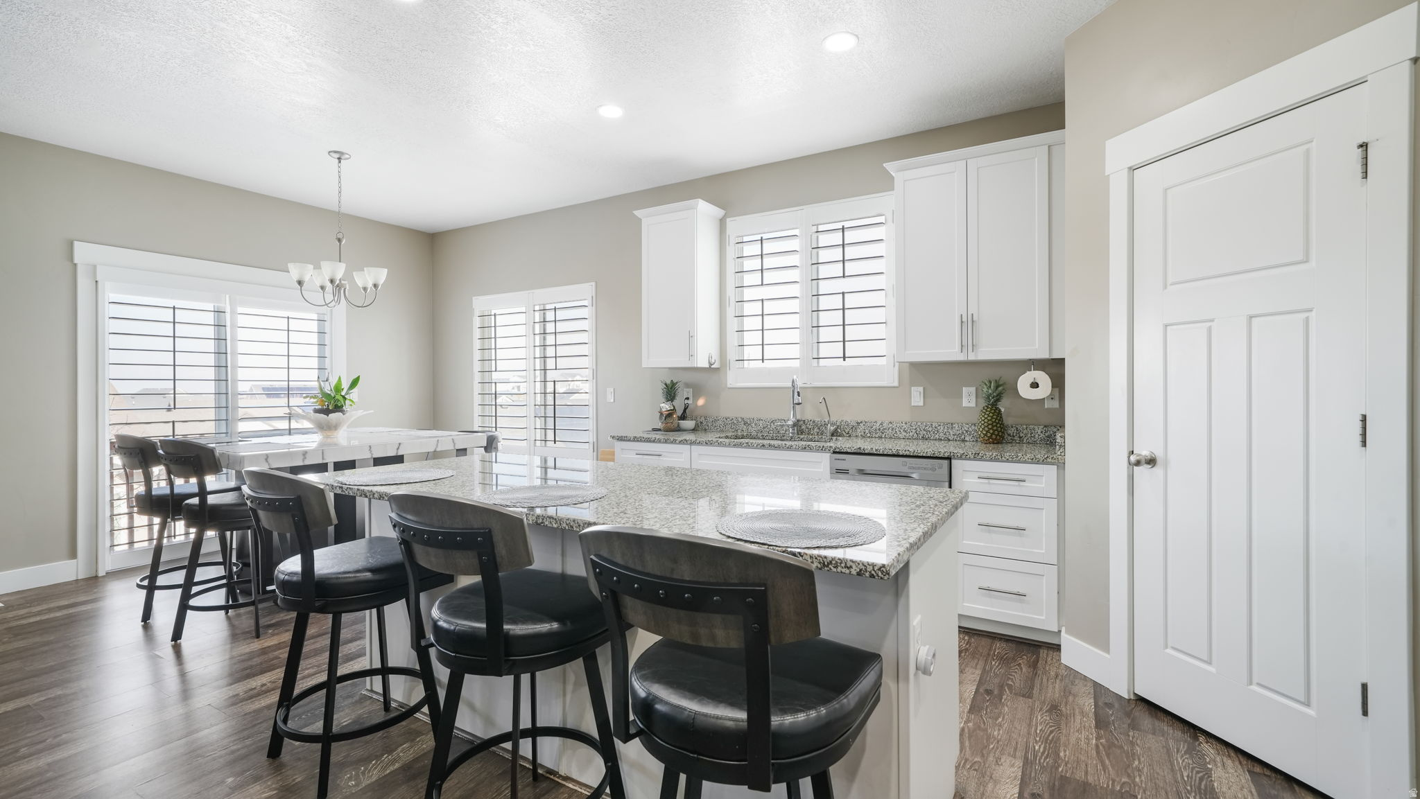 SUNSET HILLS - Residential