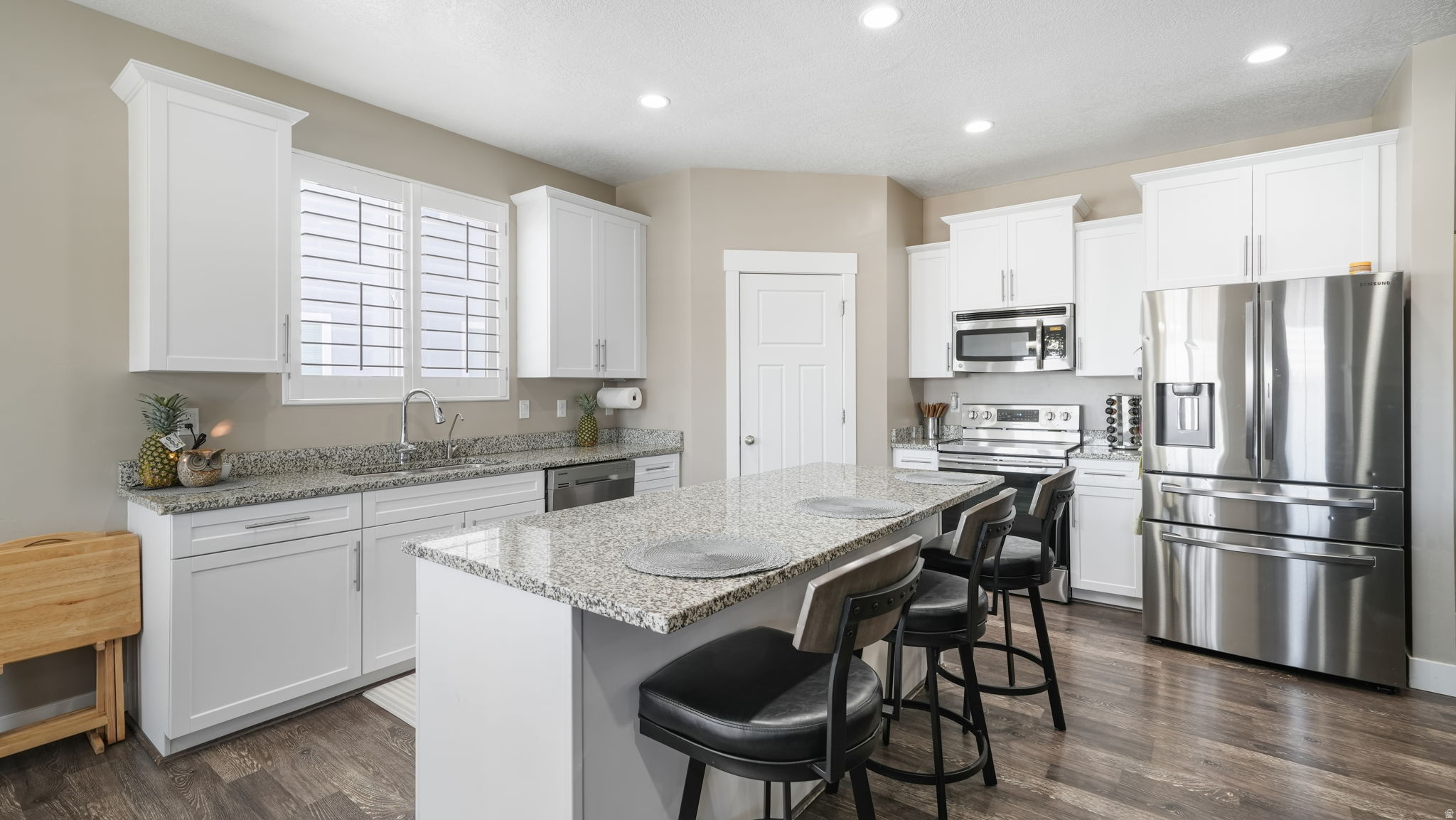 SUNSET HILLS - Residential