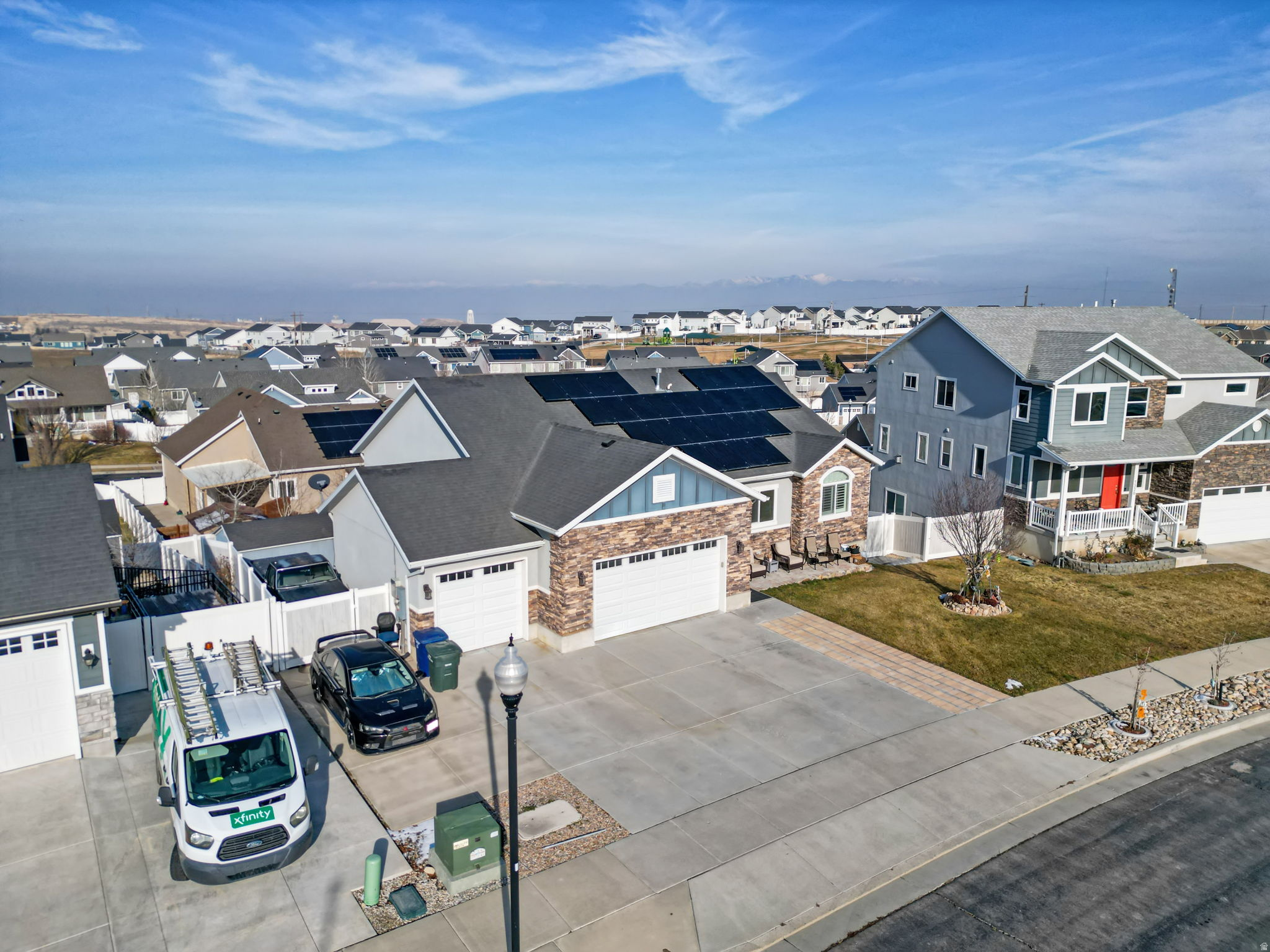 SUNSET HILLS - Residential