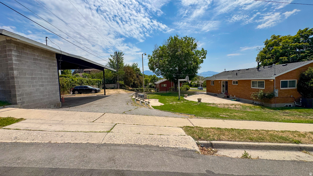 HALL HEIGHTS - Residential