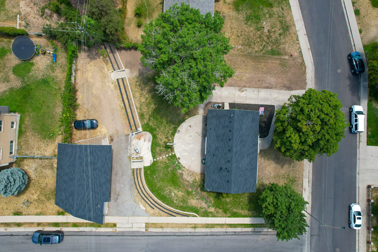 HALL HEIGHTS - Residential