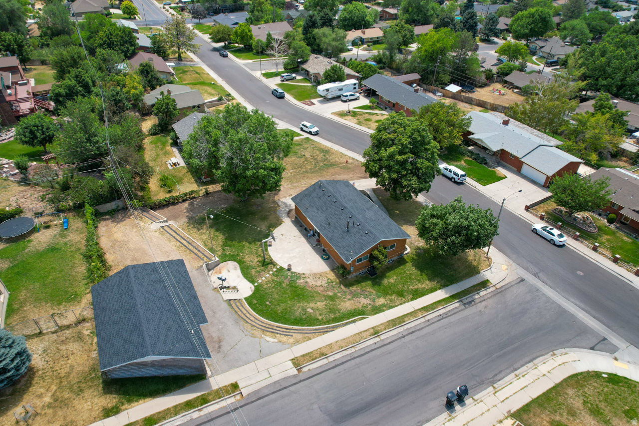 HALL HEIGHTS - Residential