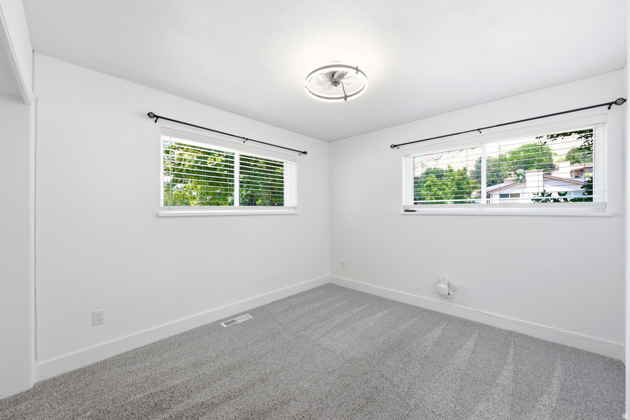 HALL HEIGHTS - Residential