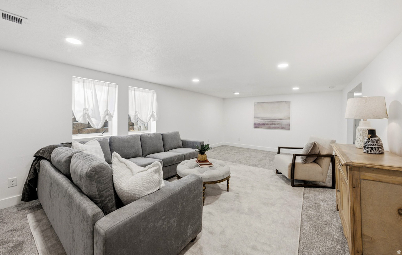HALL HEIGHTS - Residential