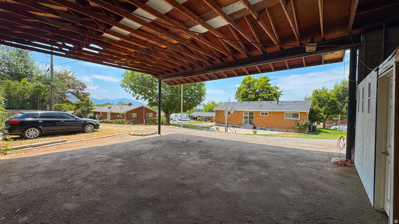 HALL HEIGHTS - Residential