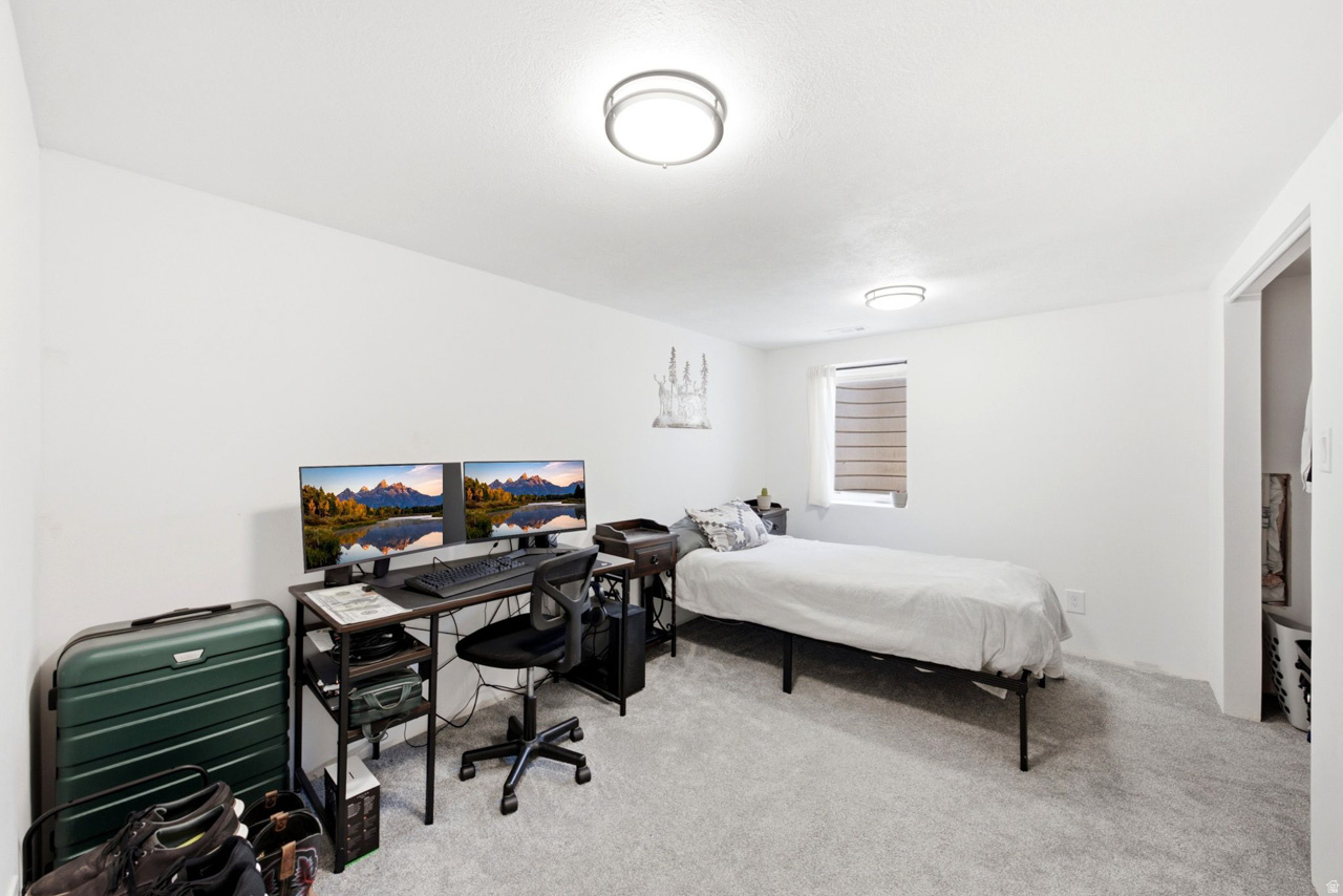 HALL HEIGHTS - Residential