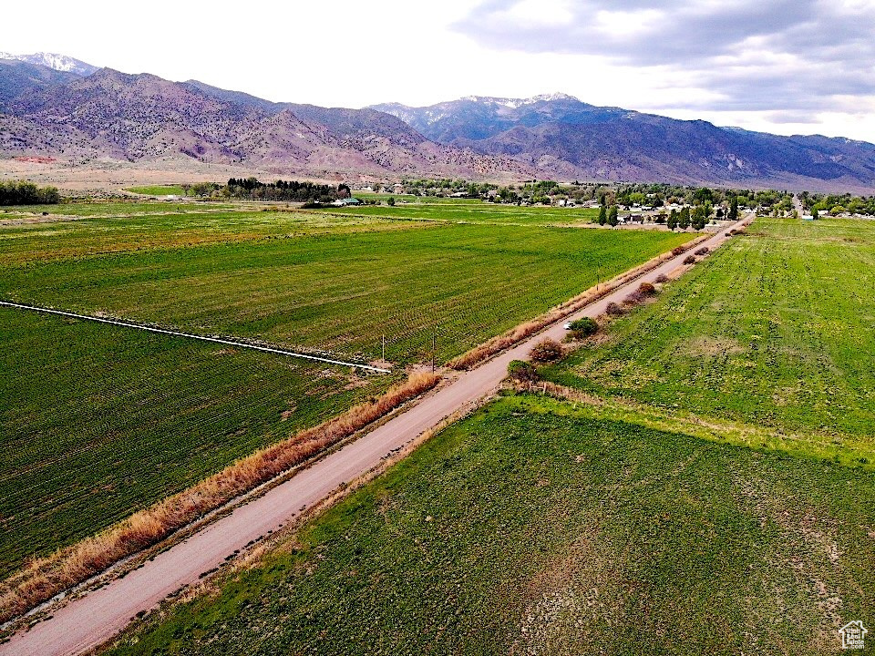 ELK VIEW - Land