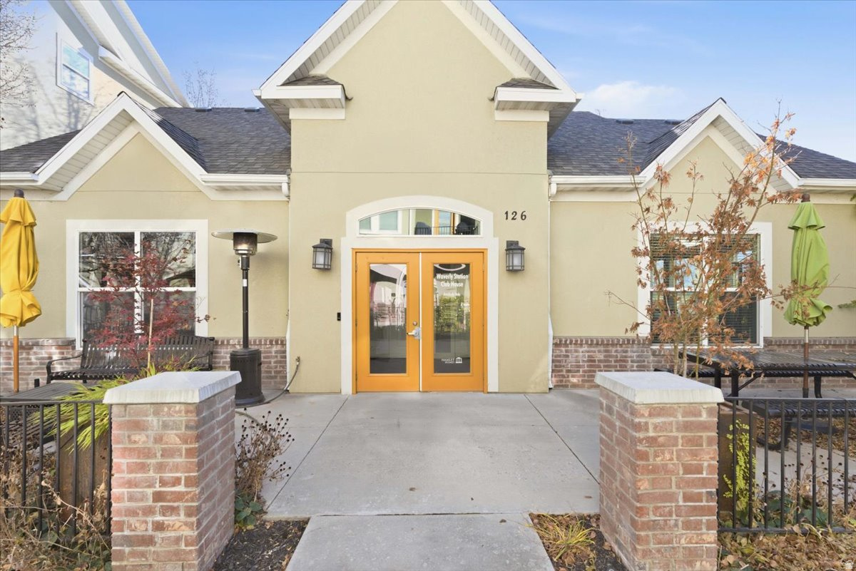WAVERLY - Residential