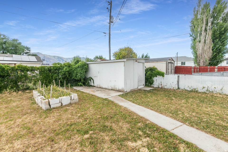 MELODY PARK - Residential