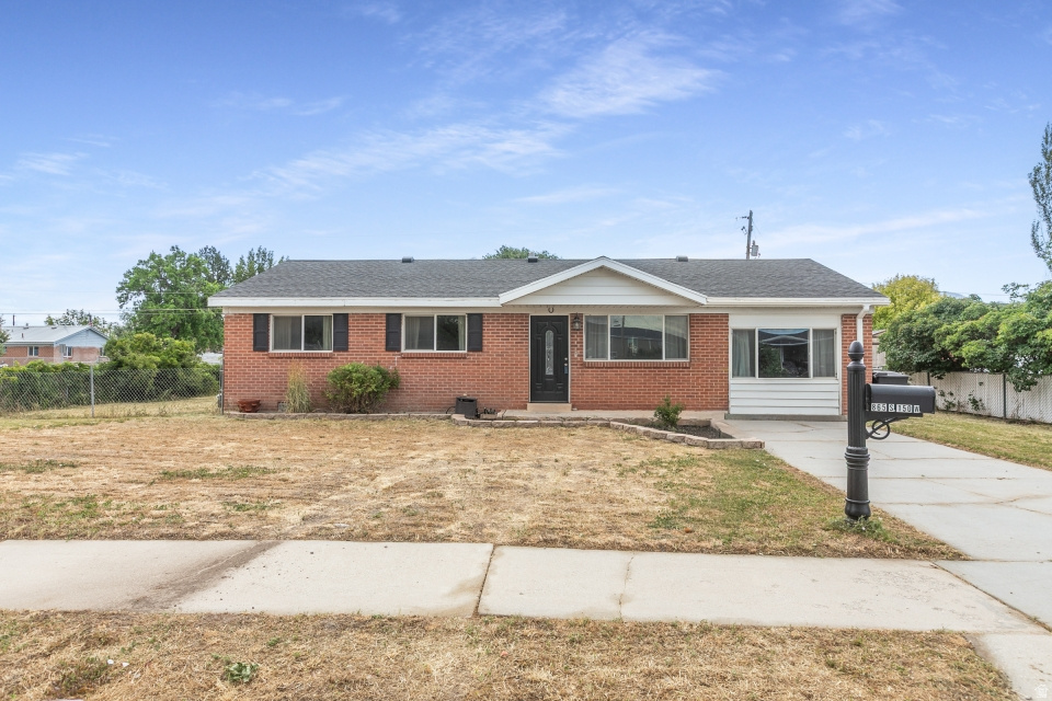 MELODY PARK - Residential