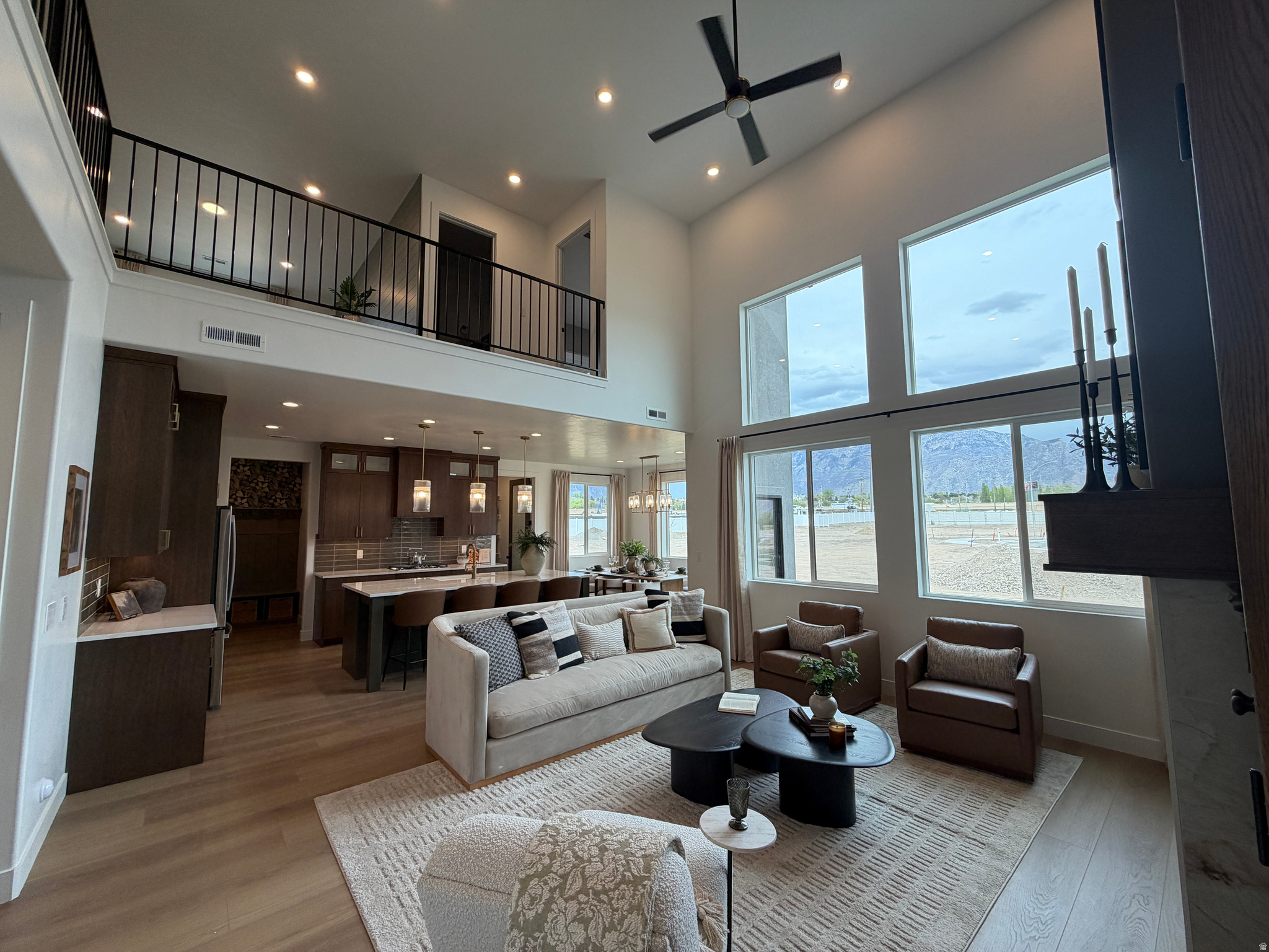 LAKEVIEW FIELDS - Residential