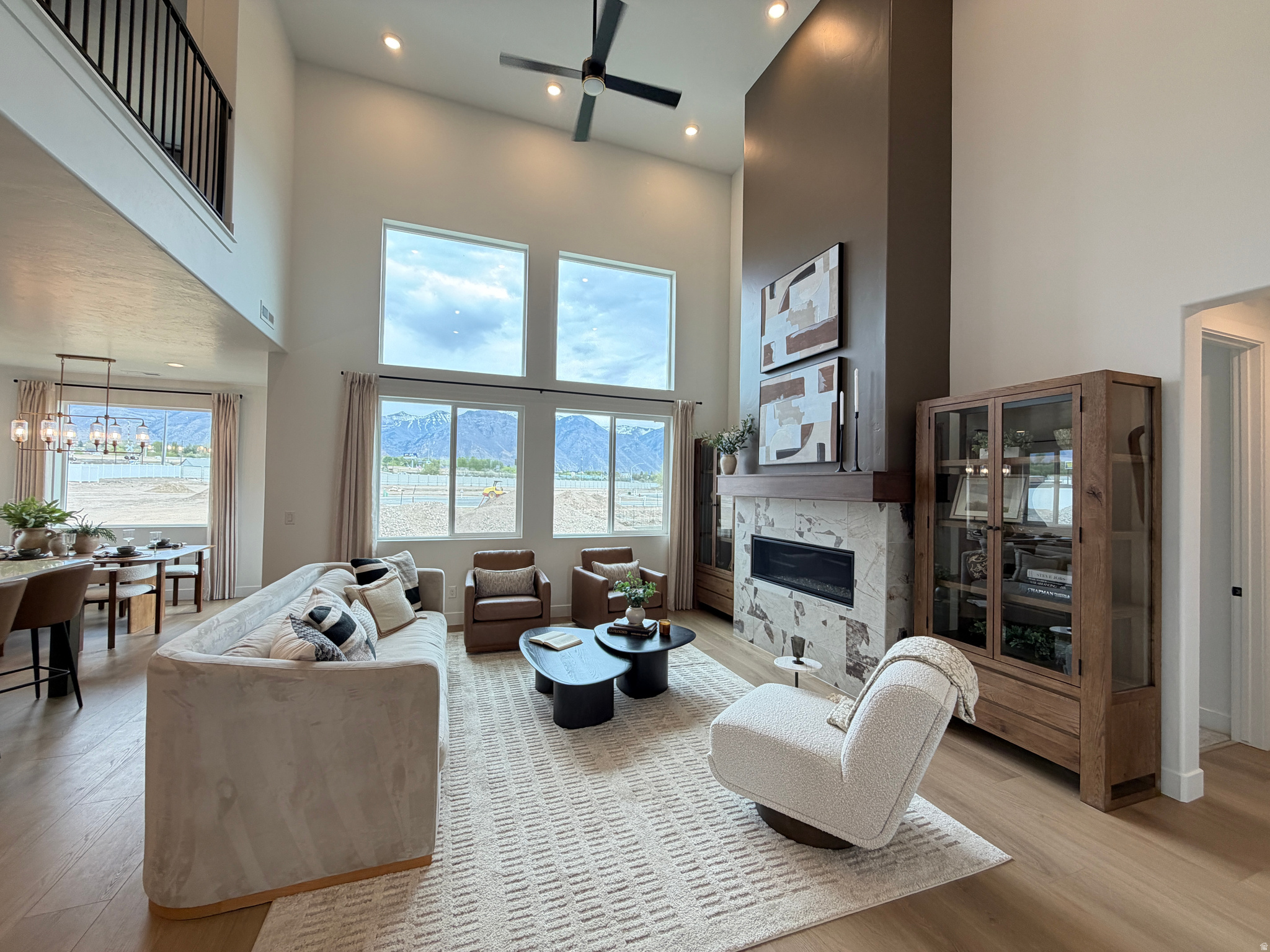 LAKEVIEW FIELDS - Residential