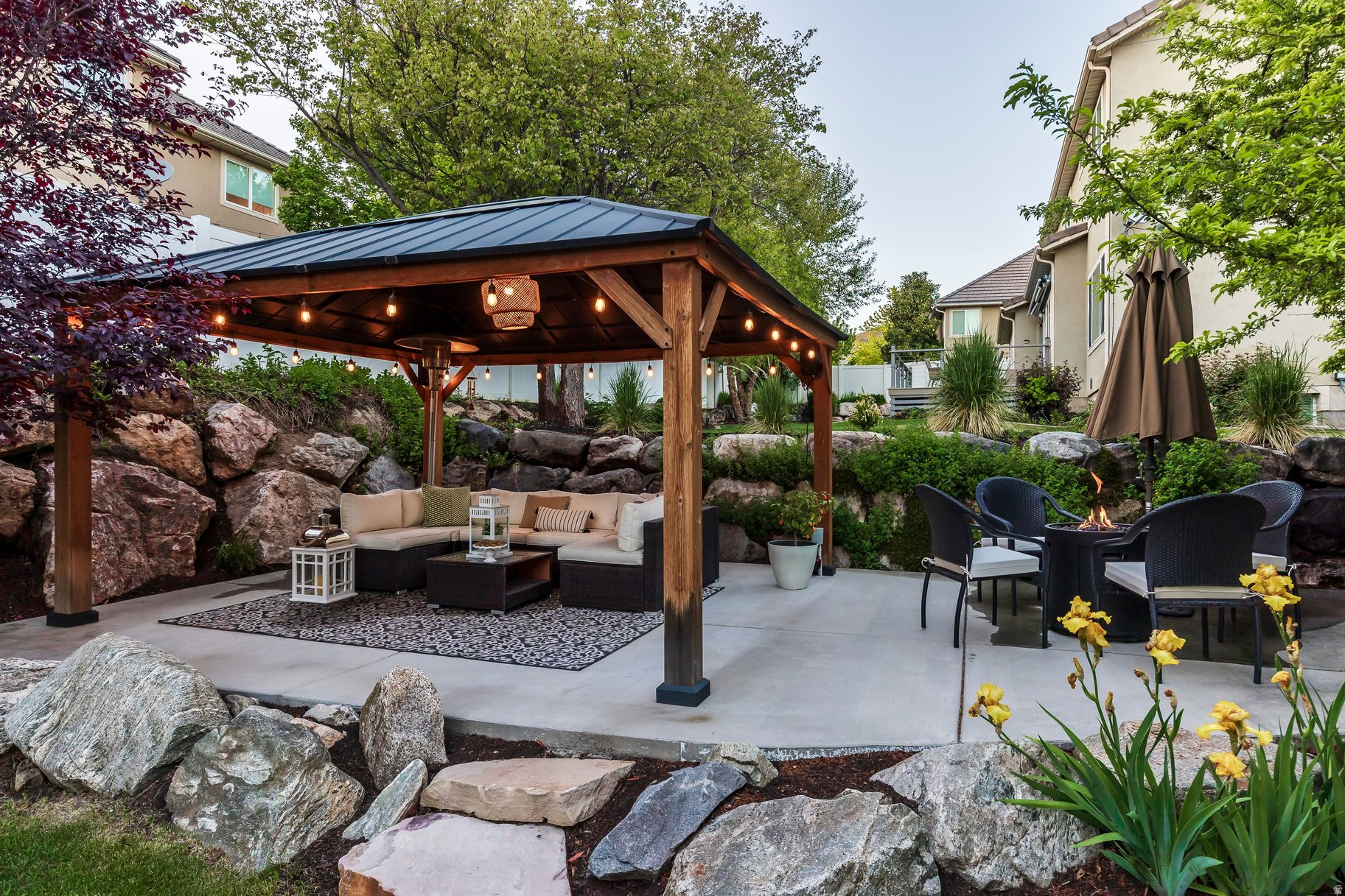 HIDDEN SPRINGS - Residential