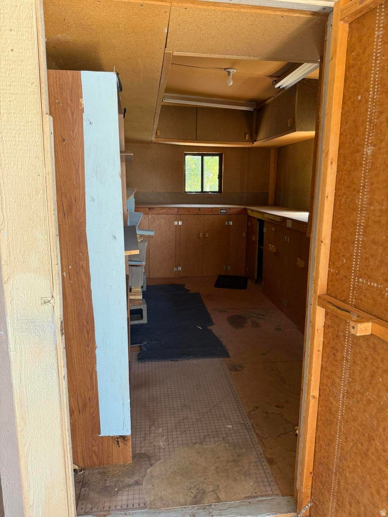 RAINBOW RIDGE MOBILE HOME PARK - Residential