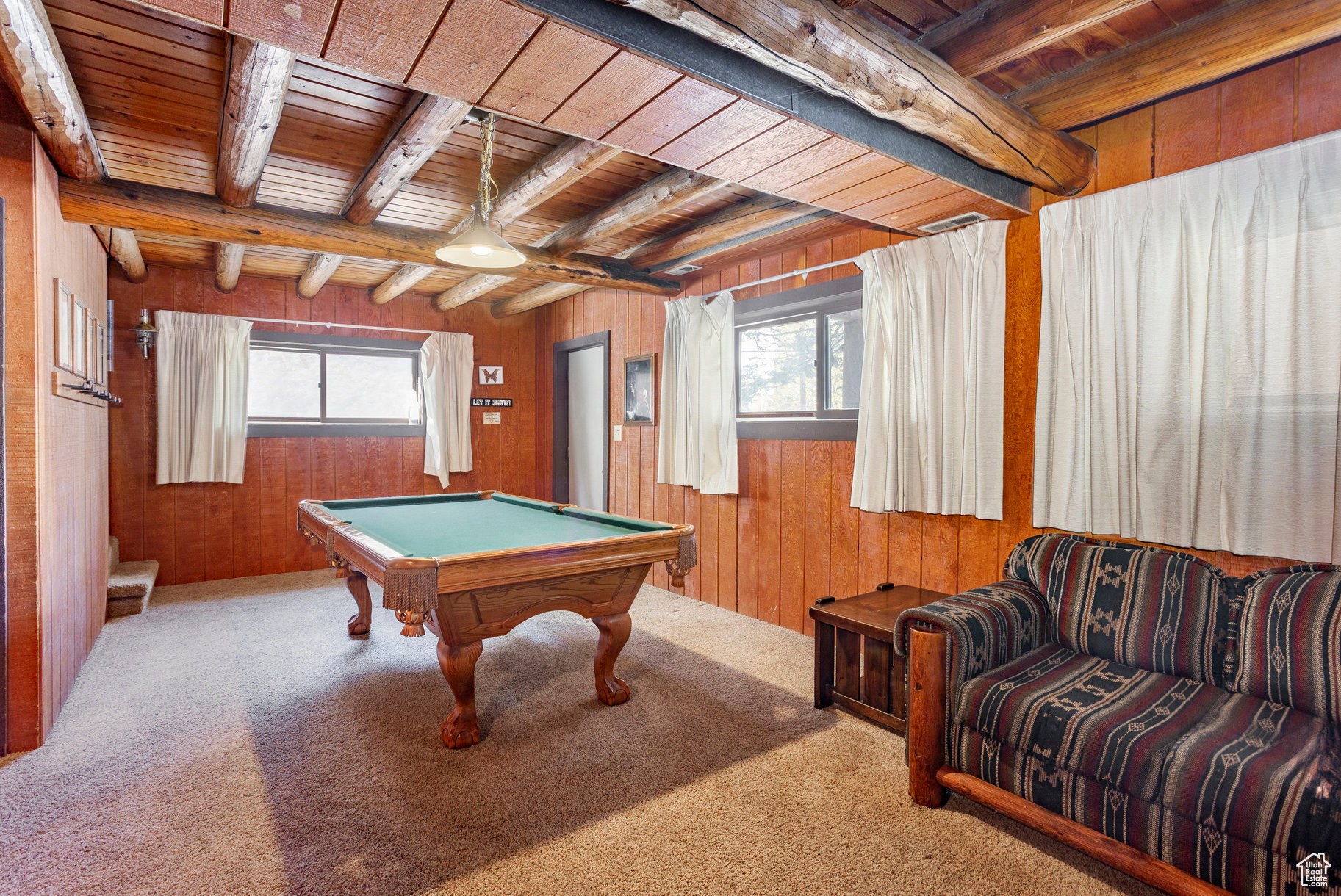 RESERVE #4 - Residential