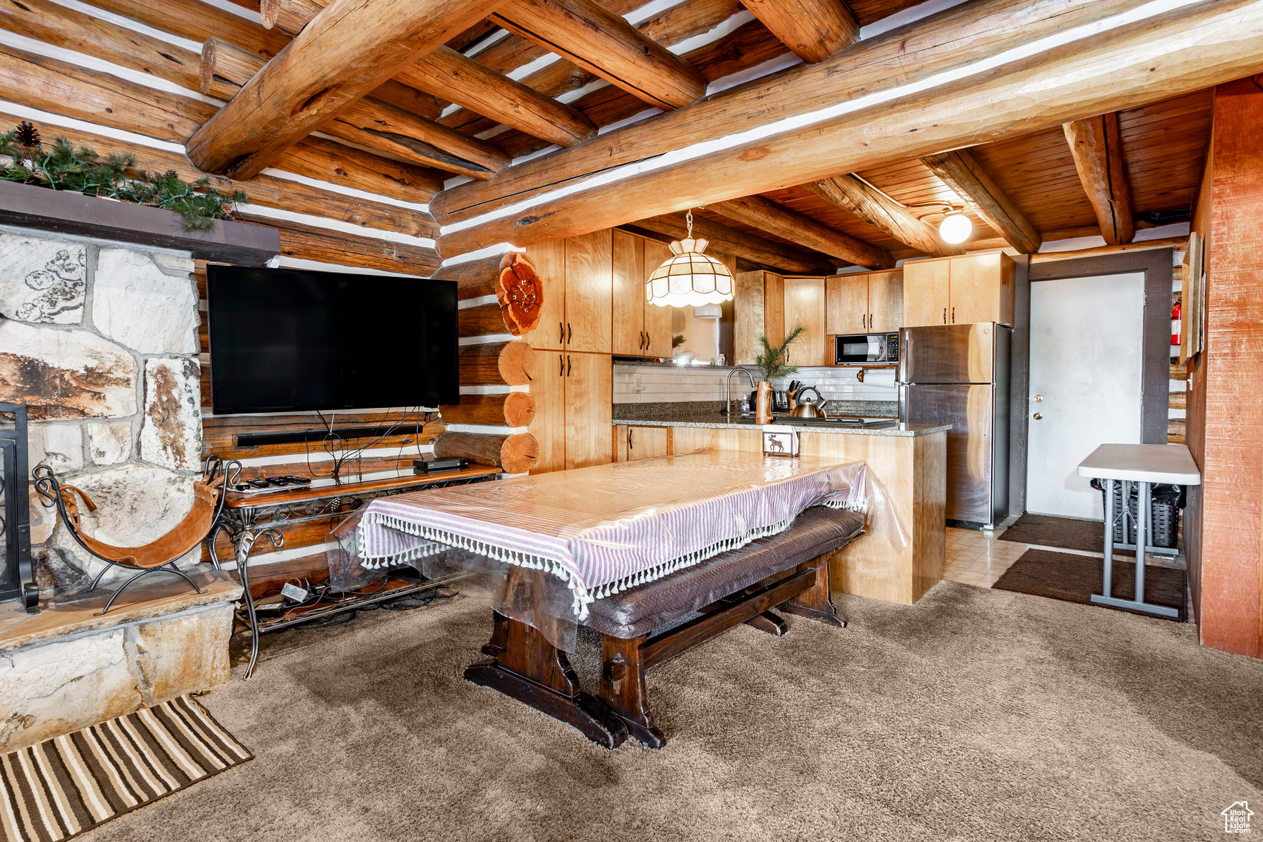 RESERVE #4 - Residential