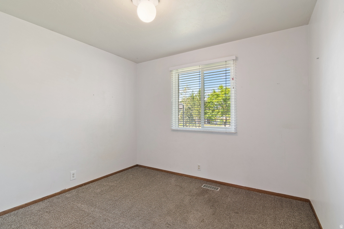 TAYLOR ESTATES - Residential