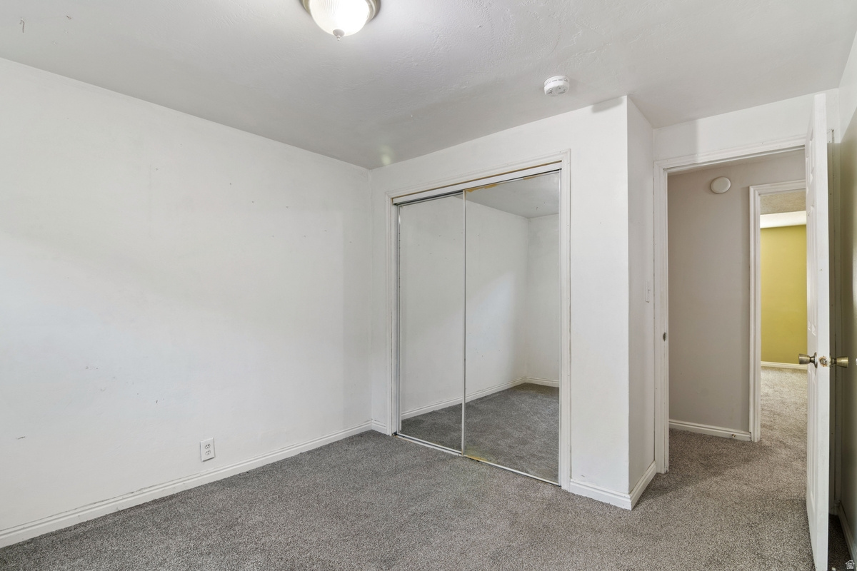 TAYLOR ESTATES - Residential
