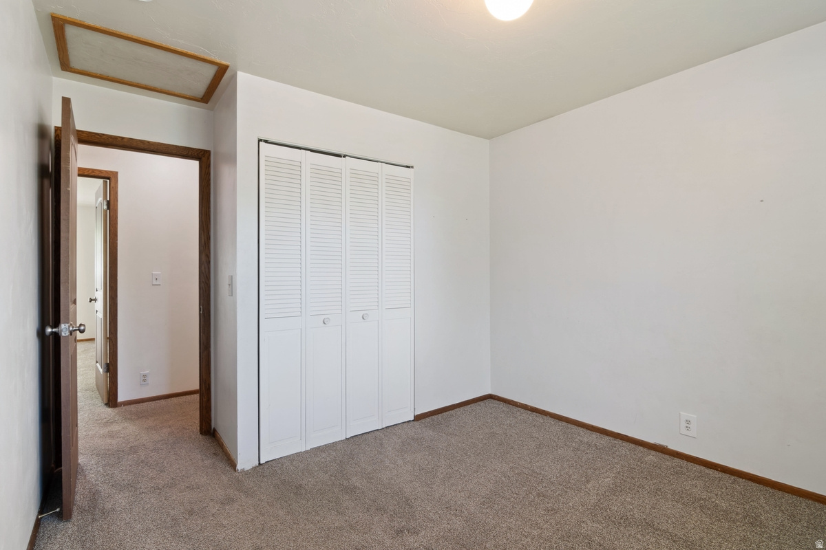 TAYLOR ESTATES - Residential