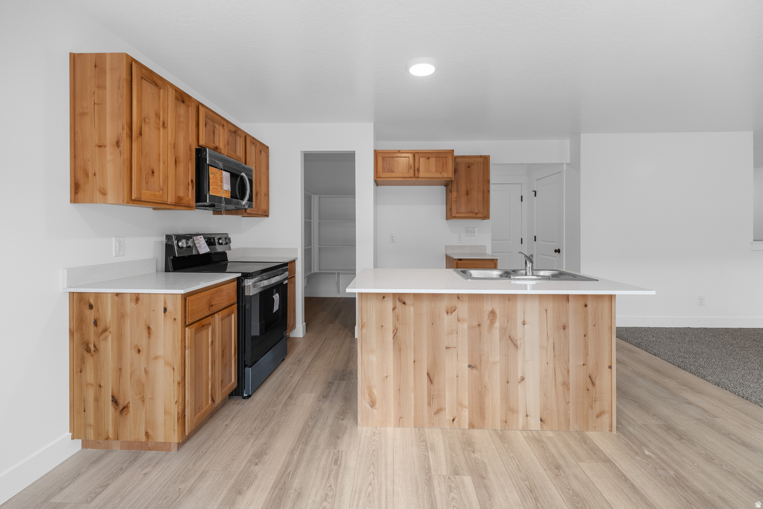 MAPLE MOUNTAIN - Residential